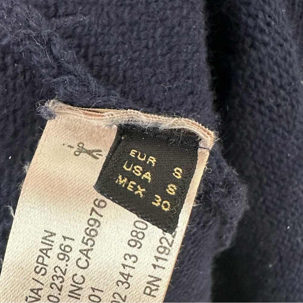 Massimo Dutti Wool Cashmere Blend V Neck Quarter Sleeves Sweater in Navy Blue - Picture 8 of 10